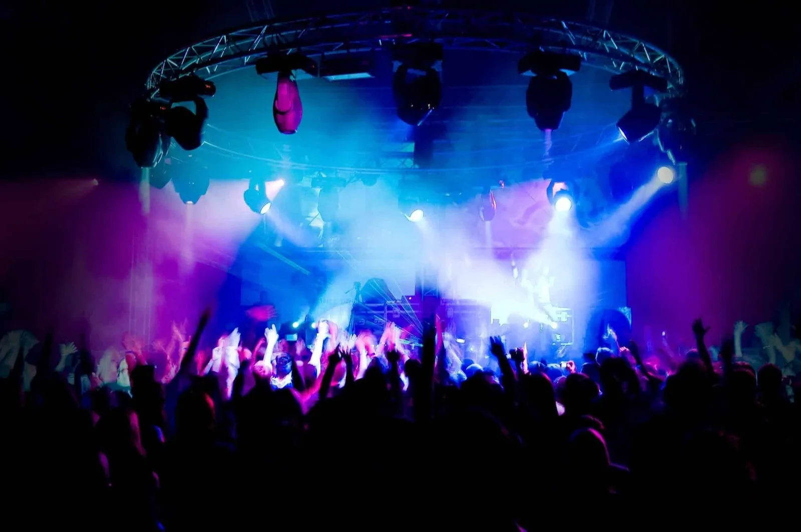 Large professional outdoor concert with full PA system, SwissMixx Audio live event sound production Idaho Utah